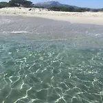Dommo E Mare بيت للعطل *